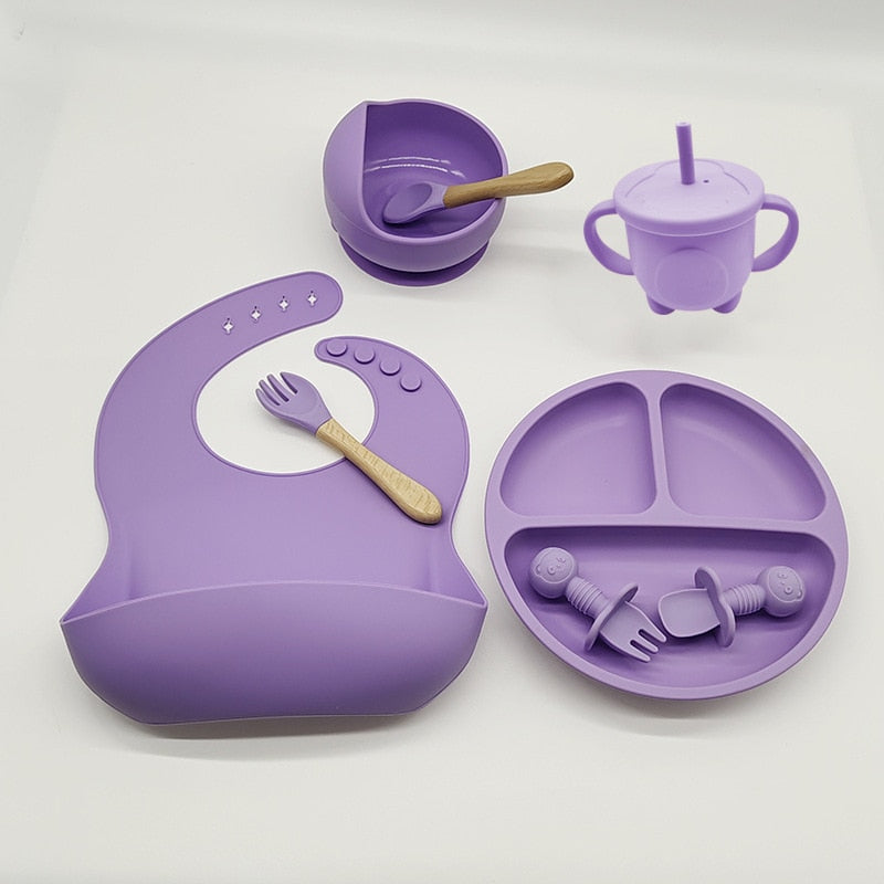 Kit com Utensílios para Alimentação Infantil