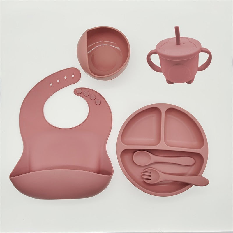 Kit com Utensílios para Alimentação Infantil