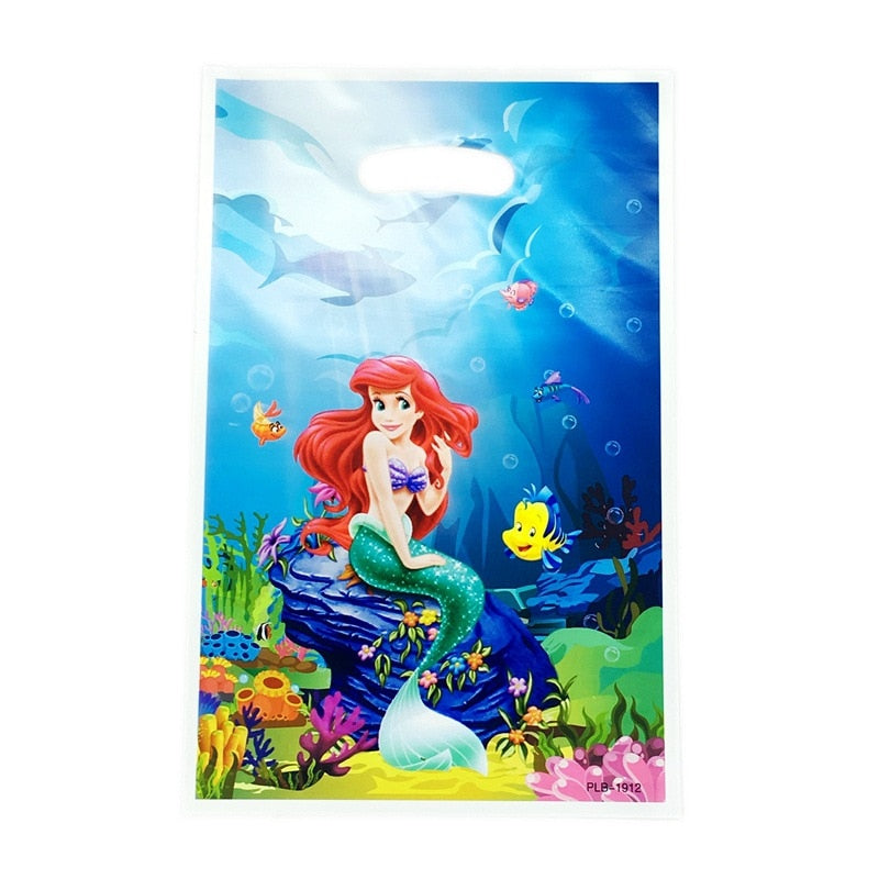 Decoração de Aniversário Pequena Sereia