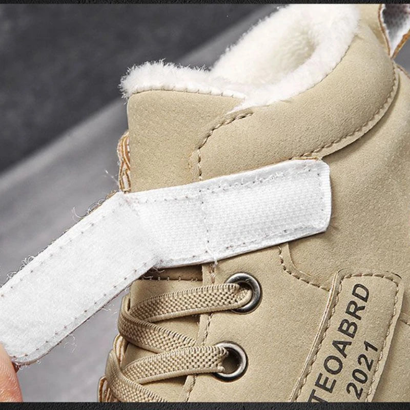 Botas com Forro de Veludo - 26 a 37