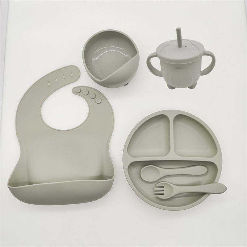 Kit com Utensílios para Alimentação Infantil