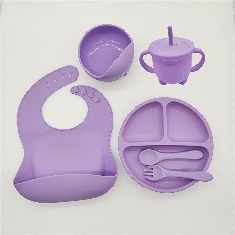 Kit com Utensílios para Alimentação Infantil