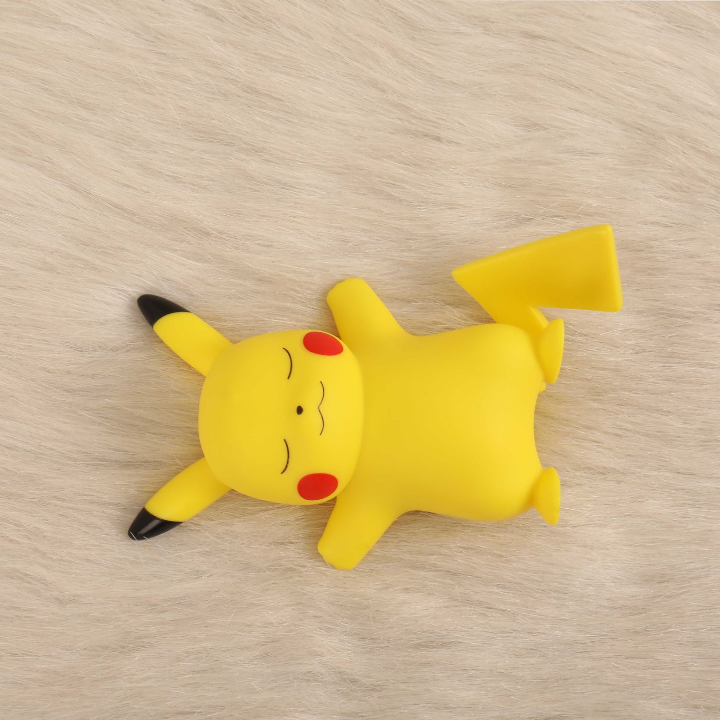Luminária Pokémon Pikachu
