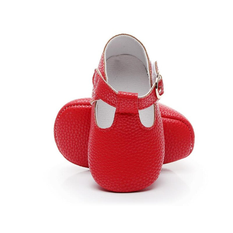 Sapatos de couro para meninas de 0 a 18 meses