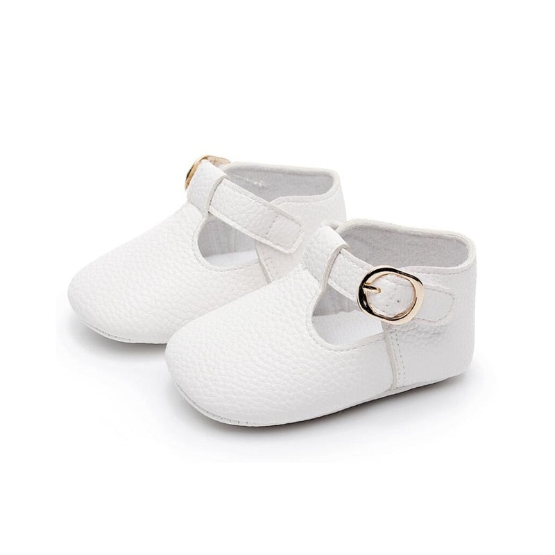 Sapatos de couro para meninas de 0 a 18 meses