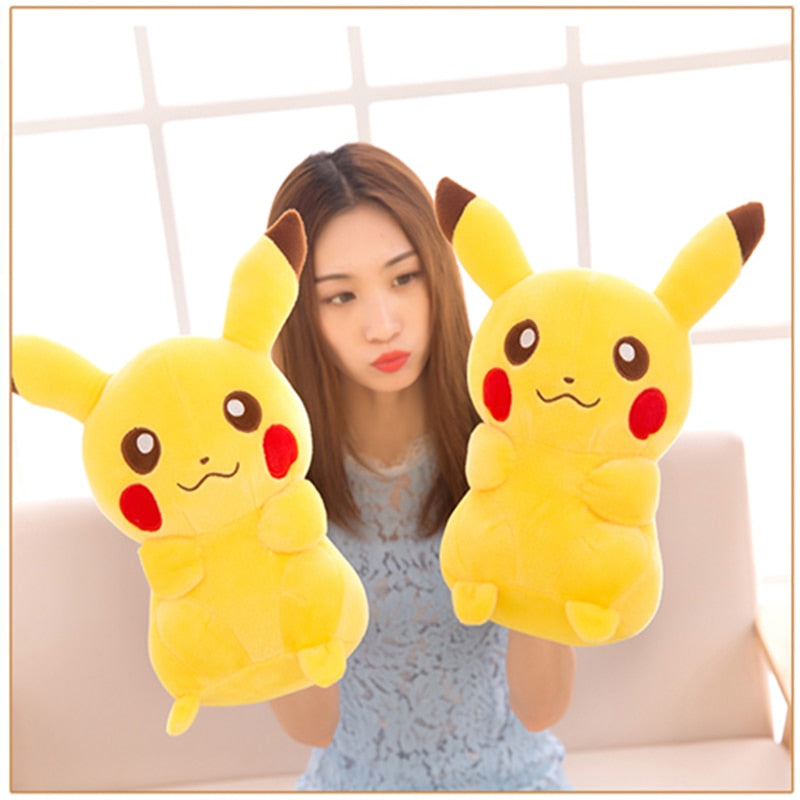 Pikachu de pelúcia 20cm