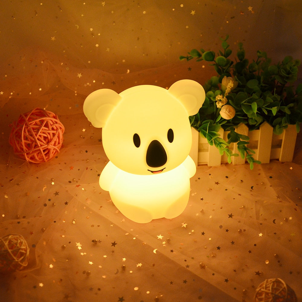 Luminária de LED em Formato de Koala, com Temporizador e Controle Remoto
