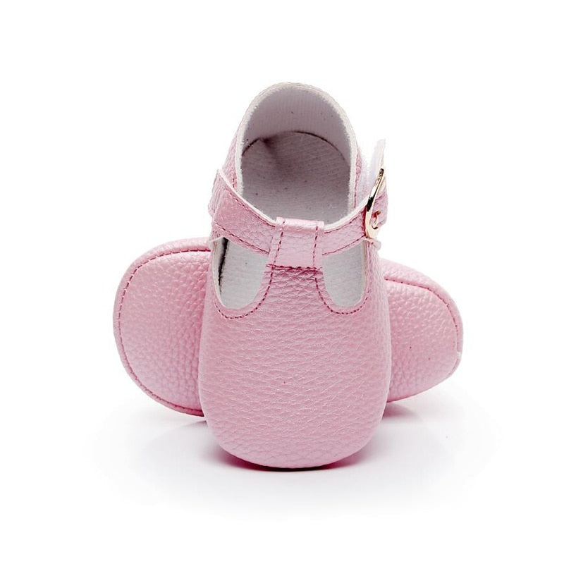 Sapatos de couro para meninas de 0 a 18 meses