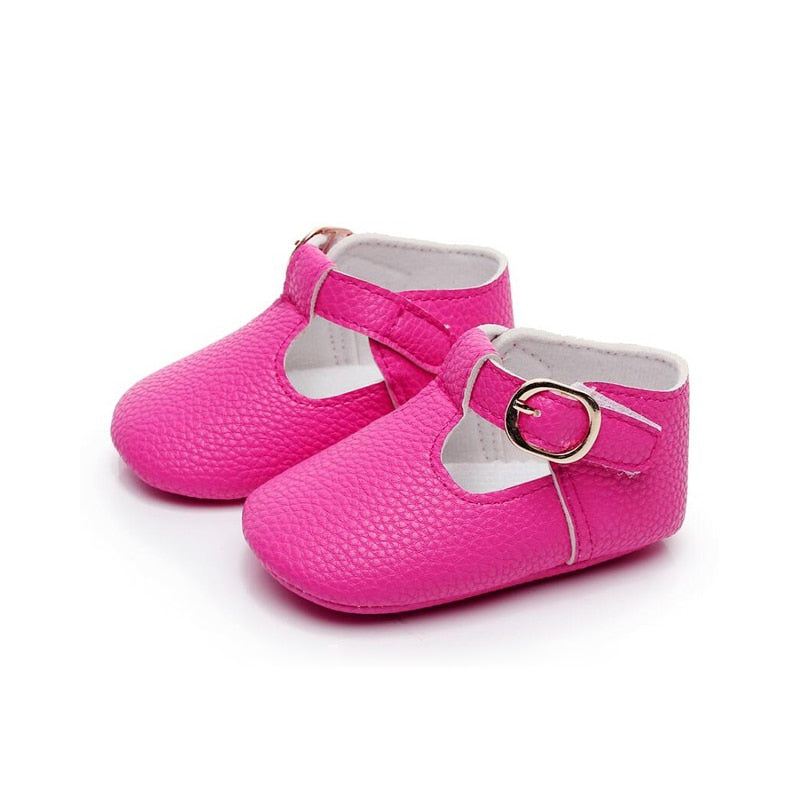 Sapatos de couro para meninas de 0 a 18 meses