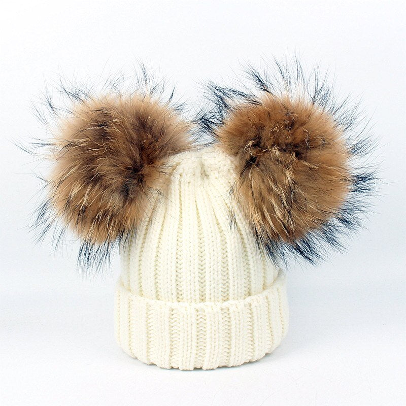 Touca de Lã com Pompom Super Linda para o Inverno