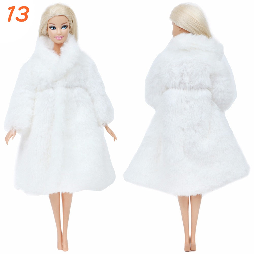 Roupinhas de Inverno da Boneca Barbie
