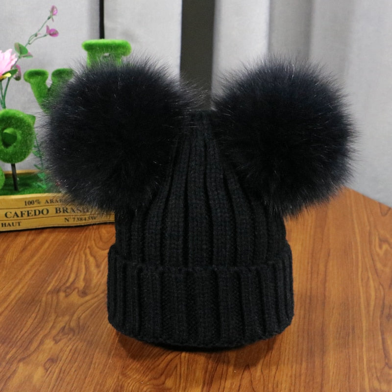 Touca de Lã com Pompom Super Linda para o Inverno