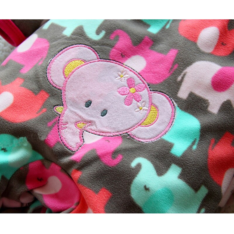 Macacão de bebê estampa elefante - 6 meses