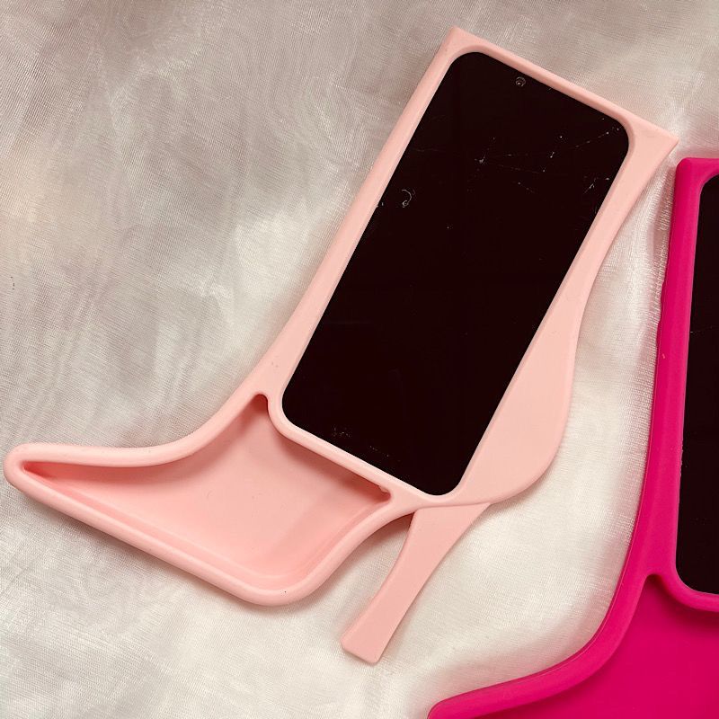 Capa Salto da Barbie para iPhone