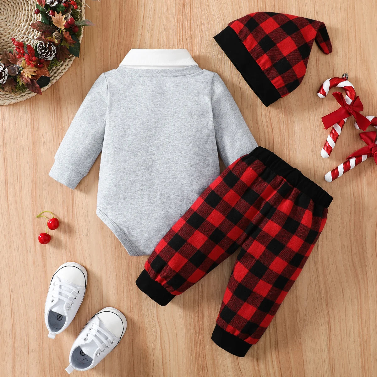 Camisa, Calça e Touca Natalina - RN a 18 meses