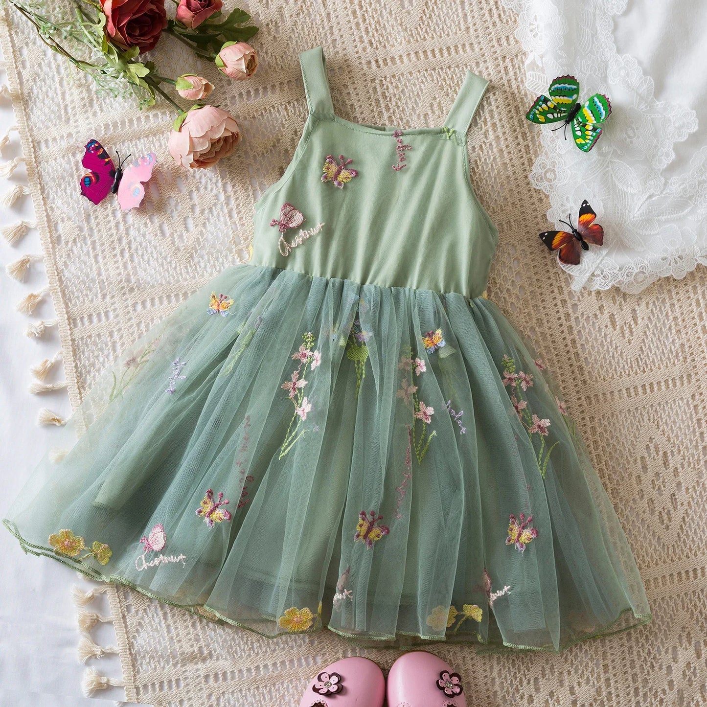 Vestido com Bordado Floral - 12 meses a 5 anos
