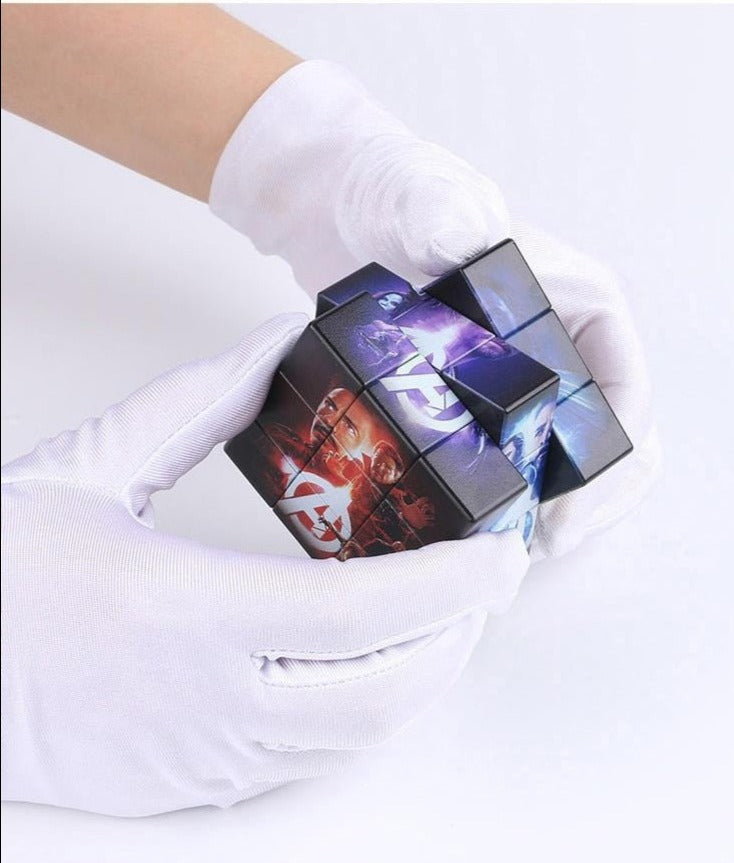Cubo Mágico com Personagens Infantis