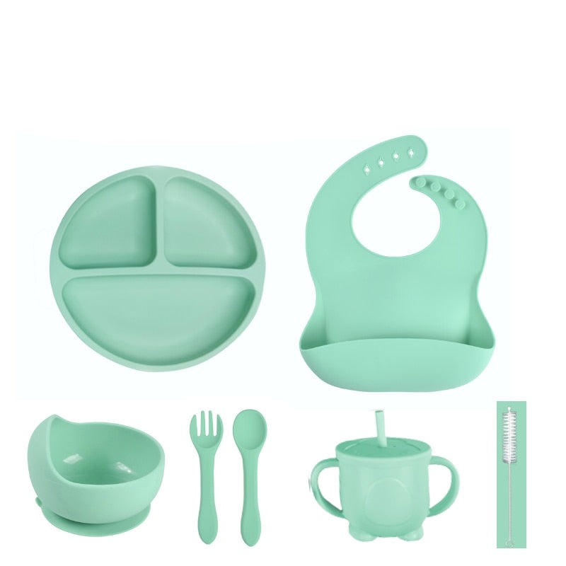 Kit com 2 a 7 utensílios para Alimentação Infantil