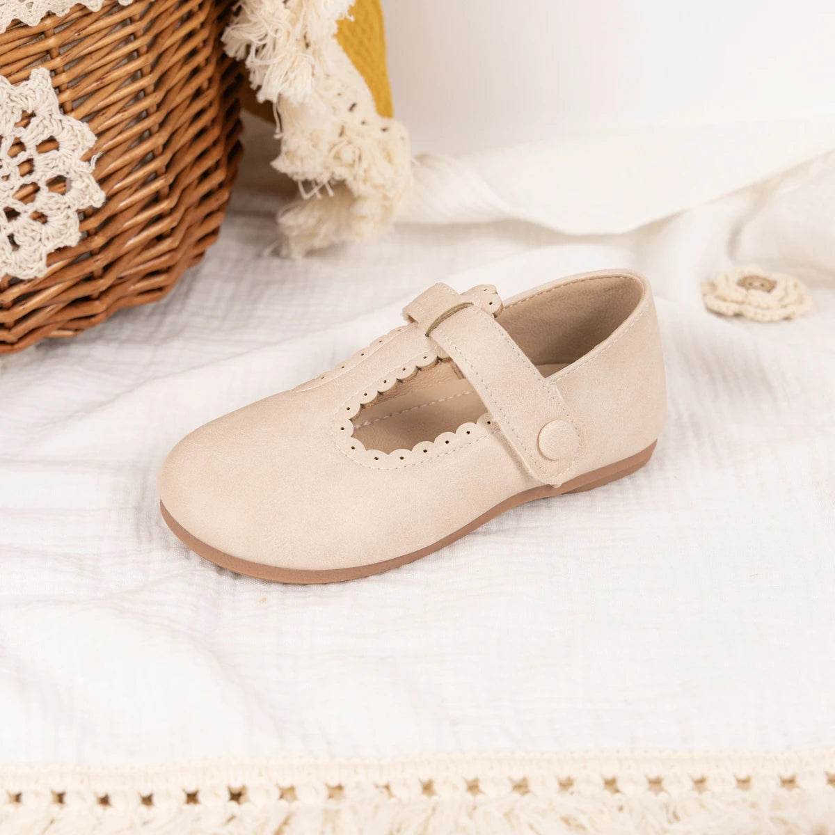 Sapatilha com Velcro - 21 a 30