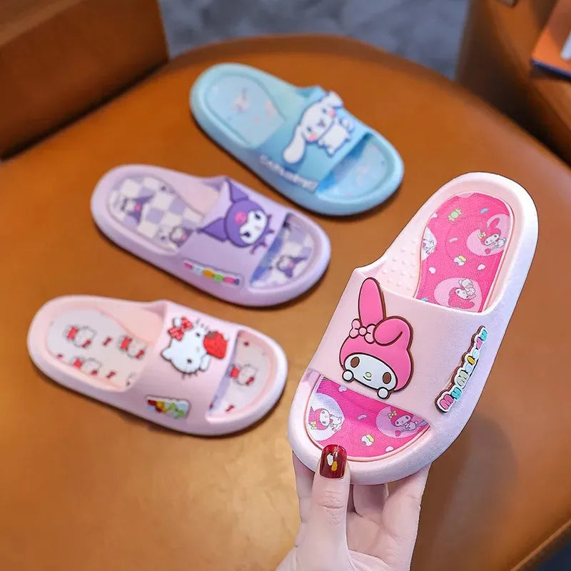 Sandália Sanrio