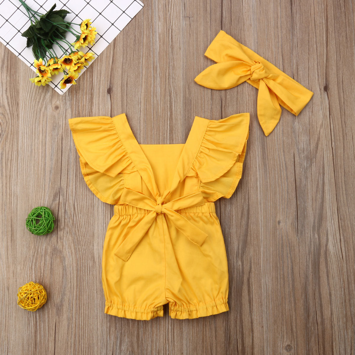 Macacão Para Meninas Com Babado 6 Meses á 3 Anos