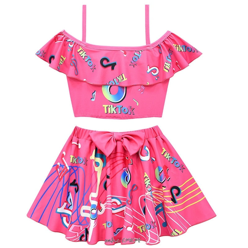 Conjunto Top e Saia TikTok - 2 a 10 anos