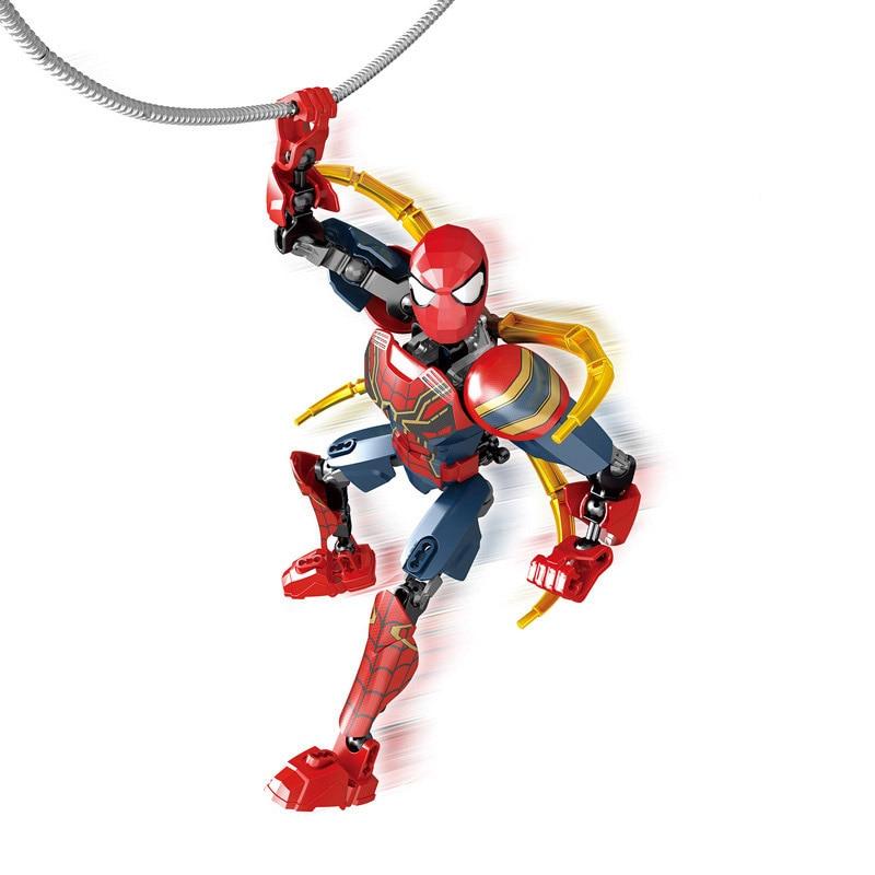 Bonecos dos Personagens dos Vingadores