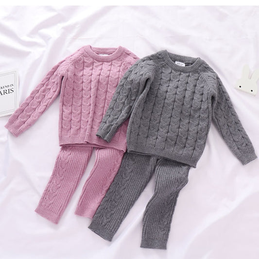 Conjunto de Blusa e Calça para Bebês - 6 meses a 4 anos