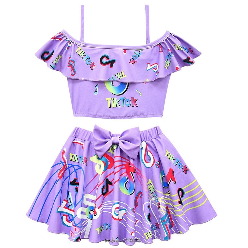 Conjunto Top e Saia TikTok - 2 a 10 anos