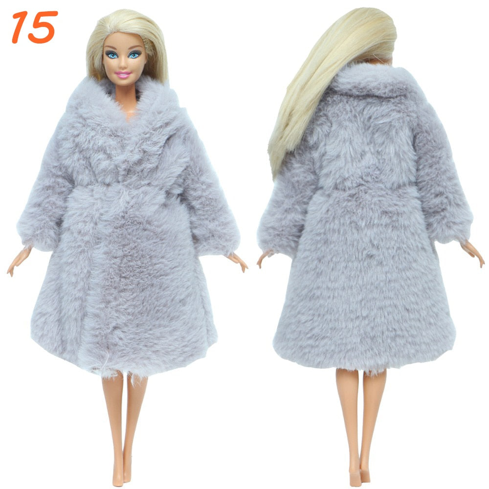 Roupinhas de Inverno da Boneca Barbie