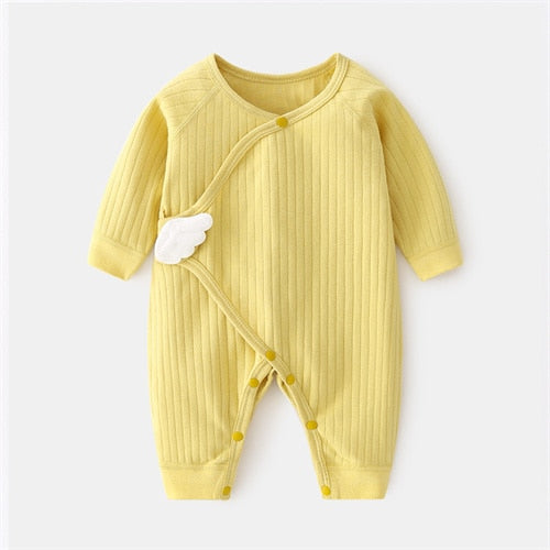 Macacão Asa de Anjo Para Bebê Até 6 Meses