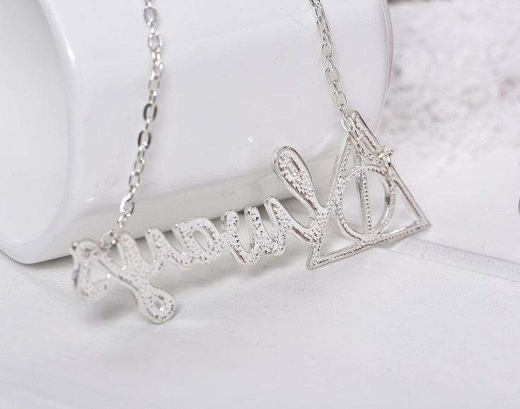 Colar e pulseira Harry Potter - Ampulheta, seis falange, varinhas mágicas etc