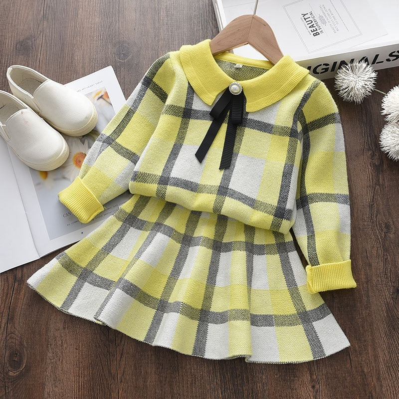 Conjunto Blusa e Saia  - 2 a 7 anos